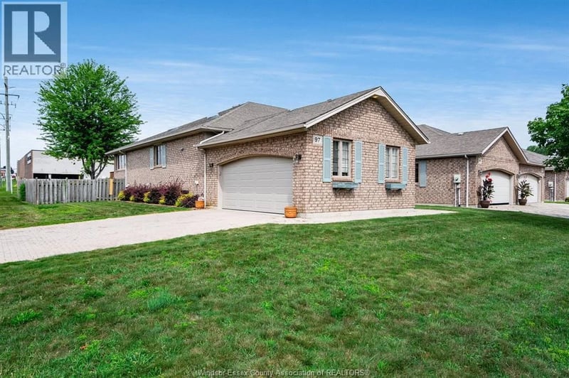 97 Theresa Trail, Leamington, Ontario, N8H5M8, Leamington, Ontario — photo 1 of 5