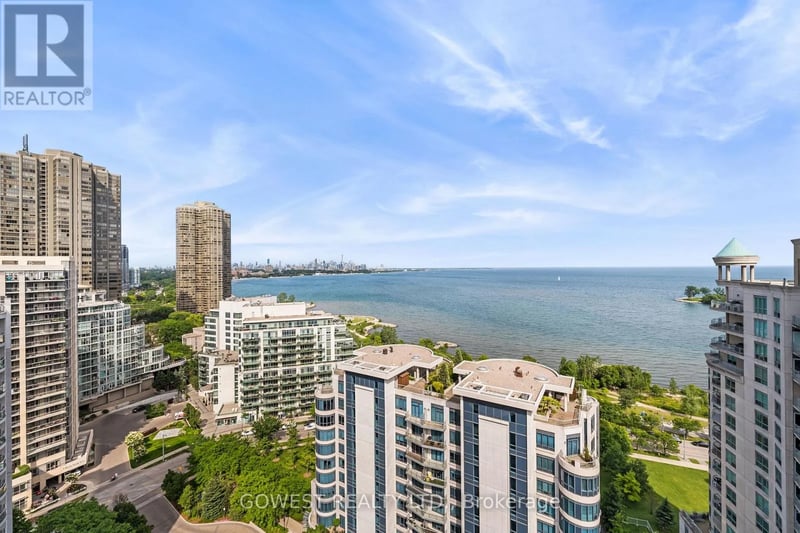 #318 2095 Lake Shore Boulevard West, Toronto (Mimico), Ontario, M8V4G4, Toronto (Mimico), Ontario — photo 1 of 5