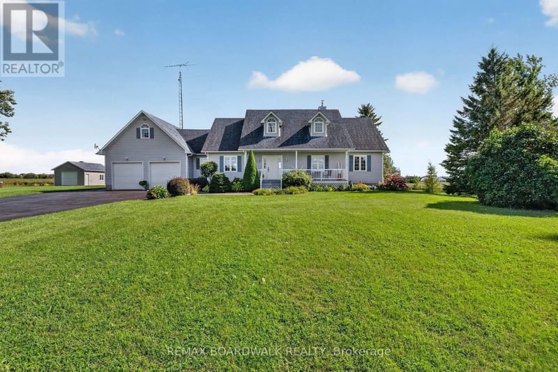 1064 Route 400, Russell, Ontario, K0A1W0, Russell, Ontario — photo 1 of 5