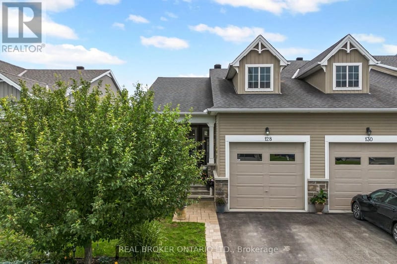 128 George Street West, North Grenville, Ontario, K0G1J0, North Grenville, Ontario — photo 1 of 5