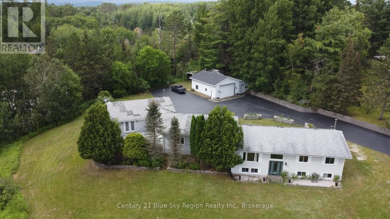 25 Meadow Drive, East Ferris (Corbeil), Ontario, P0H1K0, East Ferris (Corbeil), Ontario — photo 1 of 5