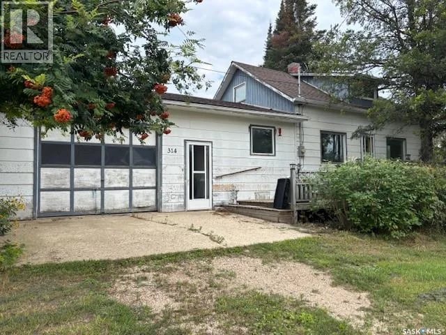 314 1st AVENUE N, Stenen, Saskatchewan, S0A0L0, Stenen, Saskatchewan — photo 1 of 5