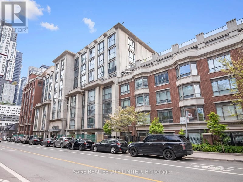#209 18 Beverley Street, Toronto (Kensington-Chinatown), Ontario, M5T3L2, Toronto (Kensington-Chinatown), Ontario — photo 1 of 5