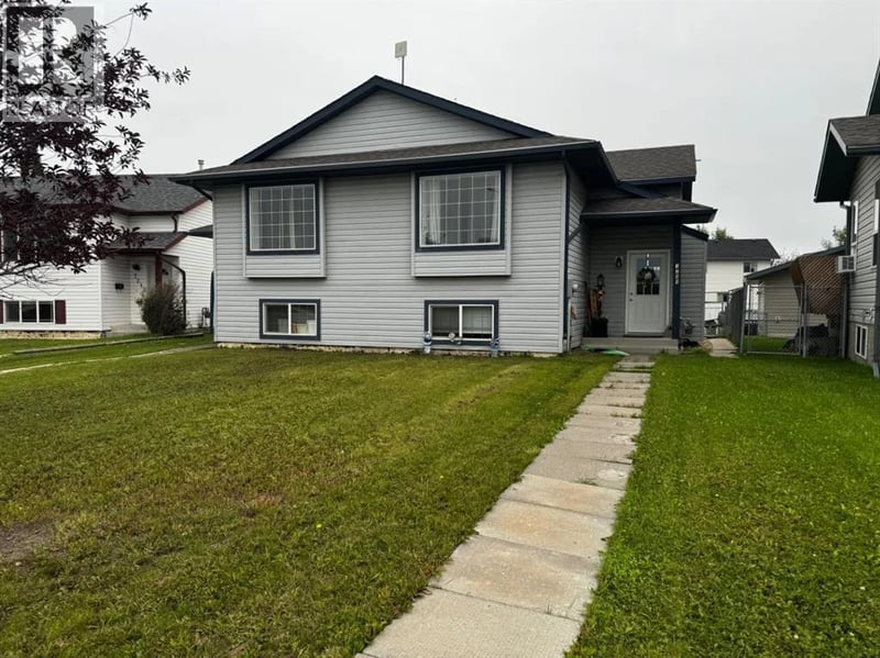 7209 105 Street, Grande Prairie, Alberta, T8W2S6, Grande Prairie, Alberta — photo 1 of 5