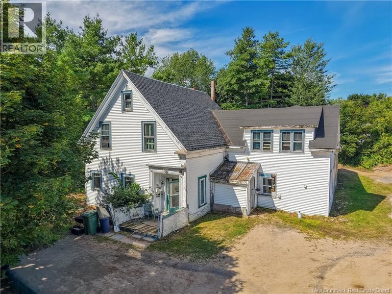 24 Vanhorne Court, Fredericton, New Brunswick, E3A4T3, Fredericton, New Brunswick — photo 1 of 5