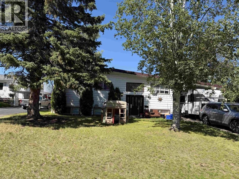 2928 BESSBOROUGH Avenue, Prince George, British Columbia, V2N1H4, Prince George, British Columbia — photo 1 of 5