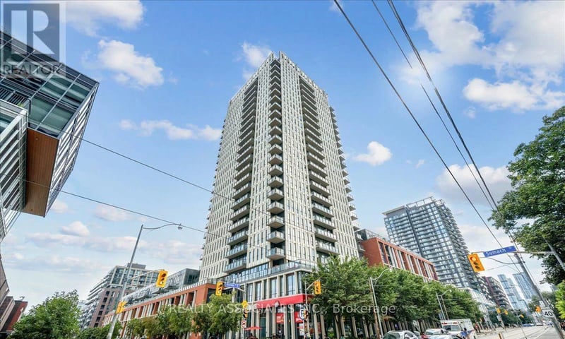 #2008 170 Sumach Street, Toronto (Regent Park), Ontario, M5A0C3, Toronto (Regent Park), Ontario — photo 1 of 5