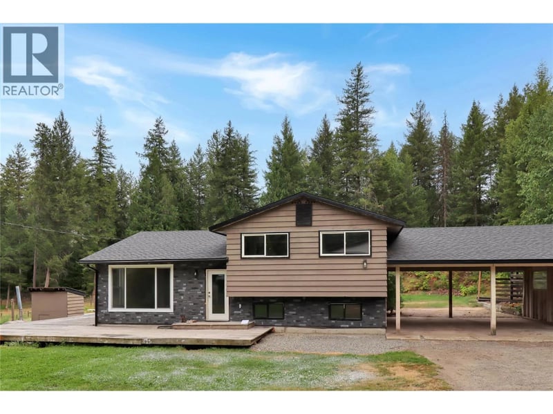 208 Schmidt Road, Clearwater, British Columbia, V0E1N2, Clearwater, British Columbia — photo 1 of 5