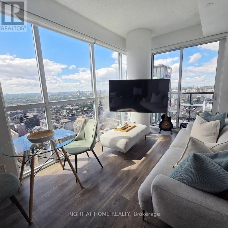 #4606 87 Peter Street, Toronto (Waterfront Communities), Ontario, M5V2G5, Toronto (Waterfront Communities), Ontario — photo 1 of 5