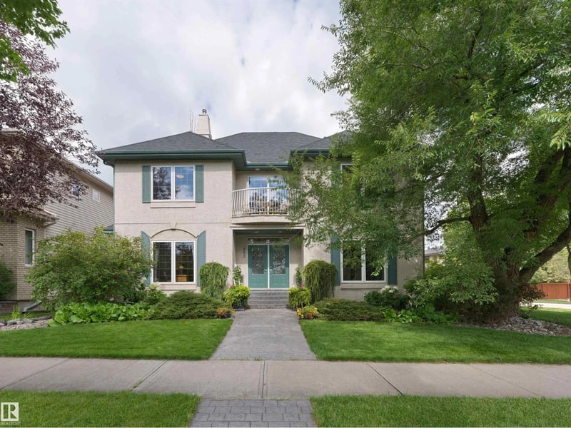 202 SASKATCHEWAN DR S NW, Edmonton, Alberta, T6G2W6, Edmonton, Alberta — photo 1 of 5