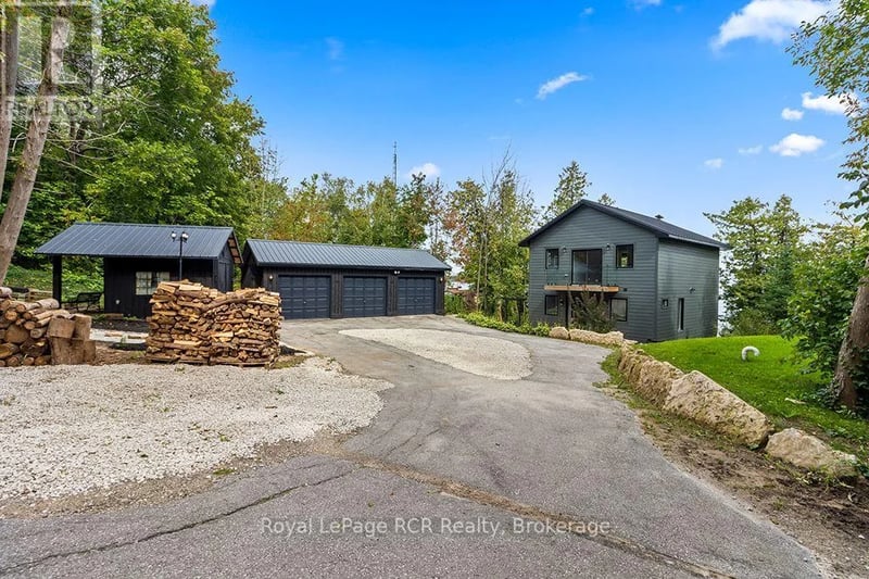 503385 Grey Road 1, R.R. No. 2, Georgian Bluffs, Ontario, N0H2T0, Georgian Bluffs, Ontario — photo 1 of 5