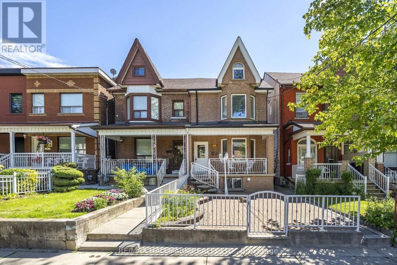 47 Montrose Avenue, Toronto (Trinity-Bellwoods), Ontario, M6J2T6, Toronto (Trinity-Bellwoods), Ontario — photo 1 of 5