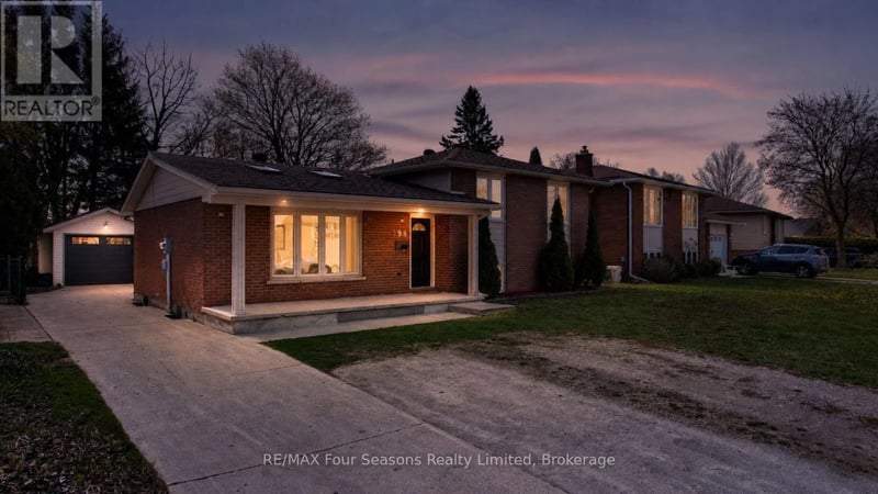 599 Thede Drive, Saugeen Shores, Ontario, N0H2C4, Saugeen Shores, Ontario — photo 1 of 5