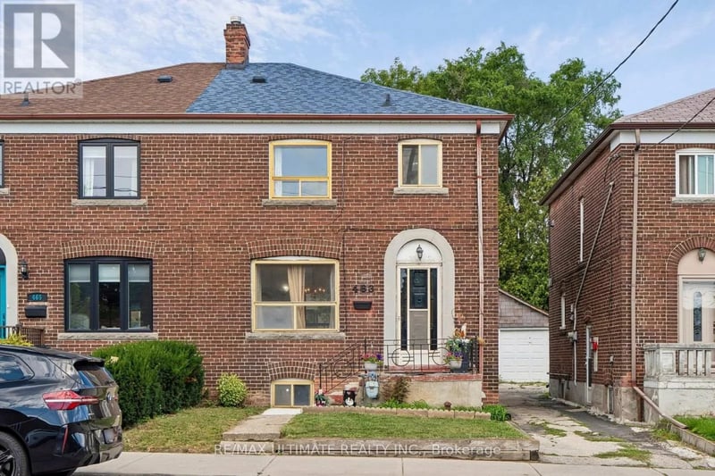 463 Oakwood Avenue, Toronto (Oakwood Village), Ontario, M6E2W4, Toronto (Oakwood Village), Ontario — photo 1 of 5