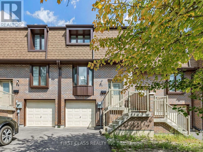 #Unit 7 11 Plaisance Road, Richmond Hill (North Richvale), Ontario, L4C5H1, Richmond Hill (North Richvale), Ontario — photo 1 of 5