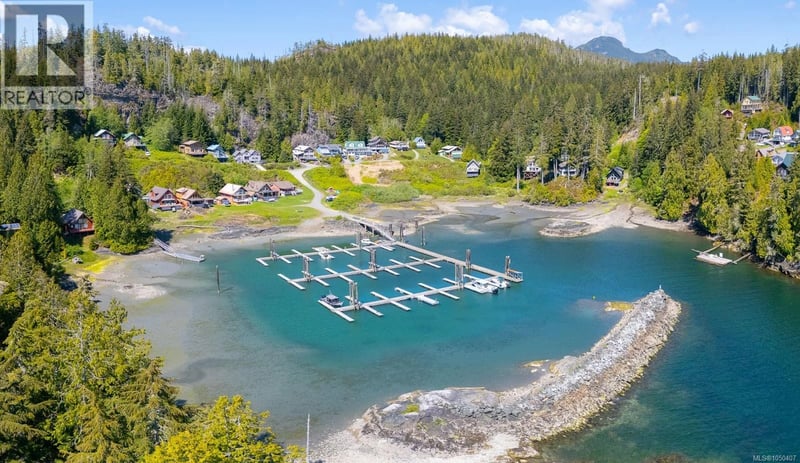 29 Haggard Cove, Port Alberni, British Columbia, V0R2B0, Port Alberni, British Columbia — photo 1 of 5