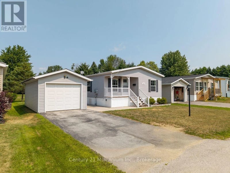 110 Rosewood Drive, Georgian Bluffs, Ontario, N4K5N5, Georgian Bluffs, Ontario — photo 1 of 5