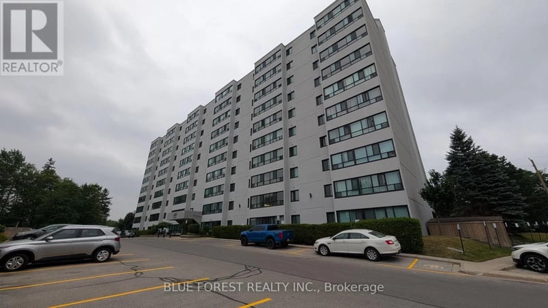 #212 600 Grenfell Drive, London North (North C), Ontario, N5X2R8, London North (North C), Ontario — photo 1 of 5