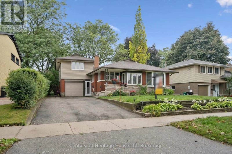 146 Cornell Avenue, Kitchener, Ontario, N2G3E6, Kitchener, Ontario — photo 1 of 5
