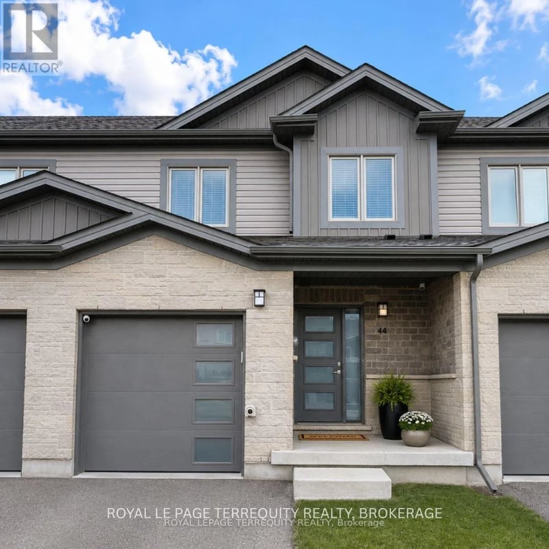 44 Nieson Street, Cambridge, Ontario, N1R0B9, Cambridge, Ontario — photo 1 of 5