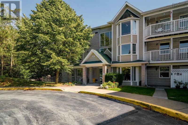 #410 87 Kearney Lake Road, Halifax, Nova Scotia, B3M4H1, Halifax, Nova Scotia — photo 1 of 5