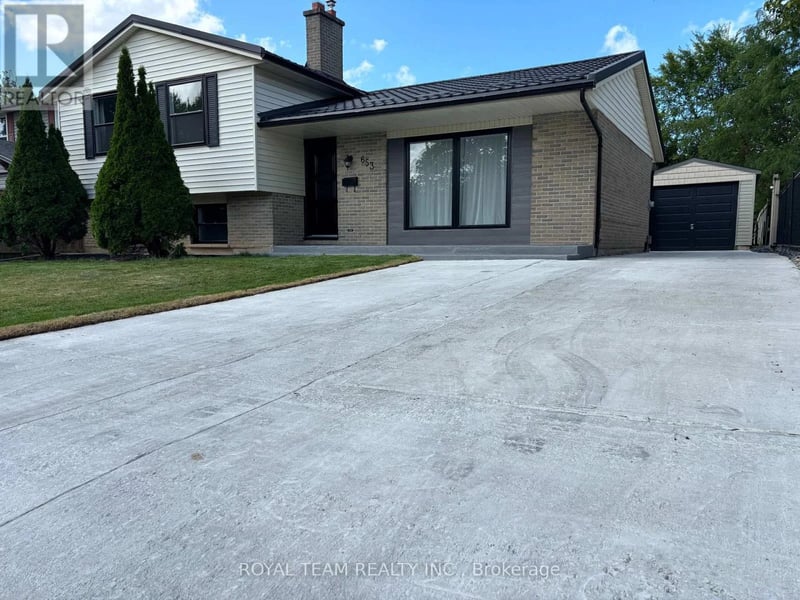 653 Steeplechase Drive, London South (South N), Ontario, N6J3P3, London South (South N), Ontario — photo 1 of 5