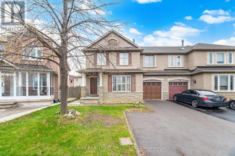 64 Dolphin Song Crescent, Brampton (Sandringham-Wellington), Ontario, L6R2A7, Brampton (Sandringham-Wellington), Ontario — photo 1 of 5