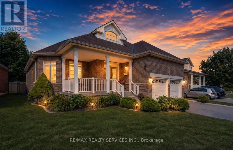 128 Valleywood Boulevard, Caledon, Ontario, L7C1B3, Caledon, Ontario — photo 1 of 5
