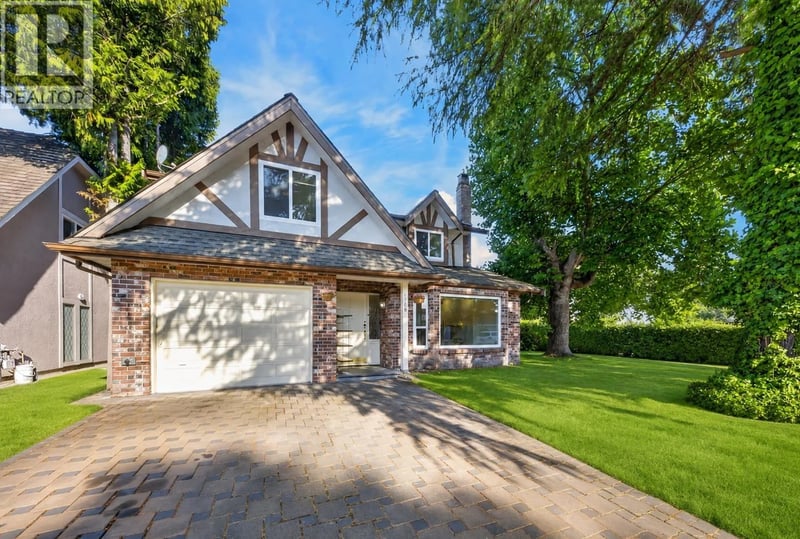 8580 DAKOTA Place, Richmond, British Columbia, V7C4Y6, Richmond, British Columbia — photo 1 of 5