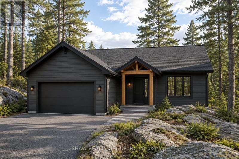 6 GLEN EAGLE Court, Huntsville (Chaffey), Ontario, P1H1B1, Huntsville (Chaffey), Ontario — photo 1 of 3