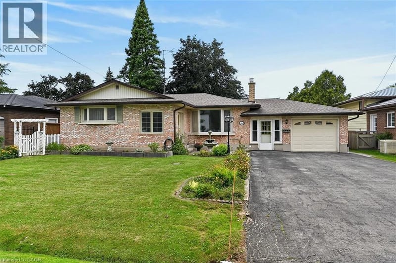 126 CONCESSION Road East, Dunnville, Ontario, N1A1A1, Dunnville, Ontario — photo 1 of 5