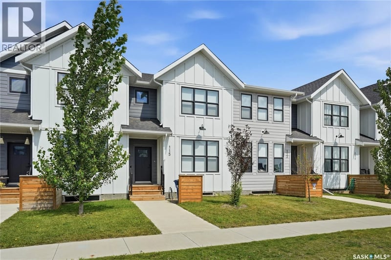 115 Rosewood BOULEVARD E, Saskatoon, Saskatchewan, S7V0Z1, Saskatoon, Saskatchewan — photo 1 of 5