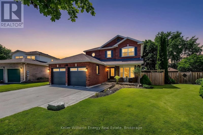329 Challenger Court, Clarington (Newcastle), Ontario, L1B1K4, Clarington (Newcastle), Ontario — photo 1 of 5