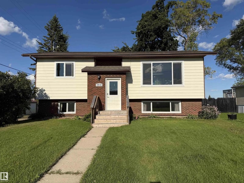 3706 1st Street East, Mallaig, Alberta, T0A2K0, Mallaig, Alberta — photo 1 of 5
