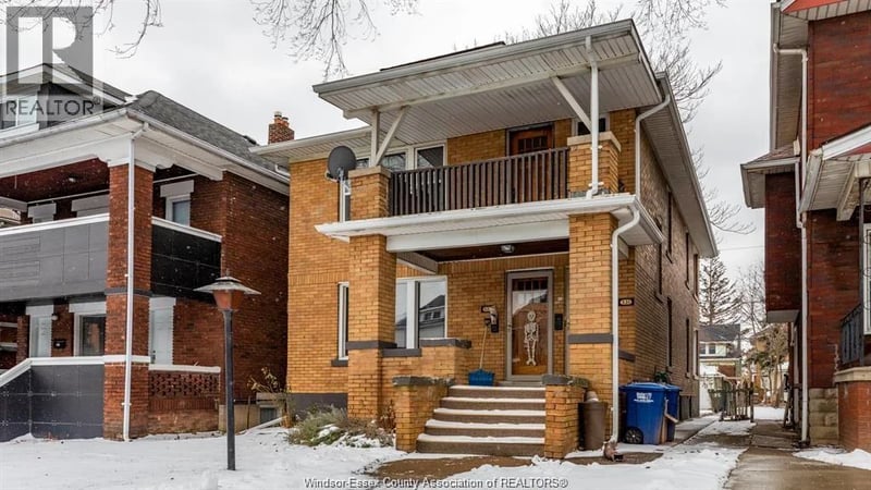 #LOWER 533 MOY Avenue, Windsor, Ontario, N9A2N3, Windsor, Ontario — photo 1 of 5