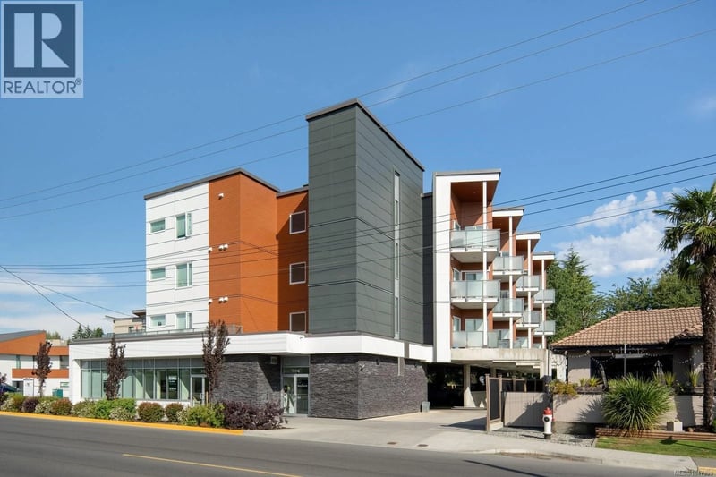 #306 7098 Wallace Drive, Central Saanich, British Columbia, V8M1G9, Central Saanich, British Columbia — photo 1 of 5