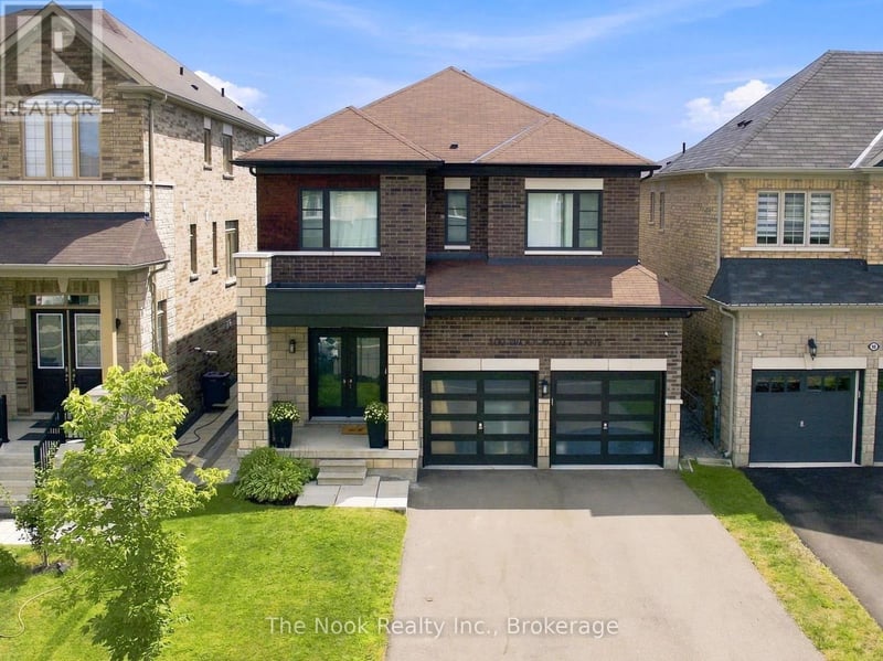100 Woolacott Lane, Clarington (Bowmanville), Ontario, L1C7H1, Clarington (Bowmanville), Ontario — photo 1 of 5