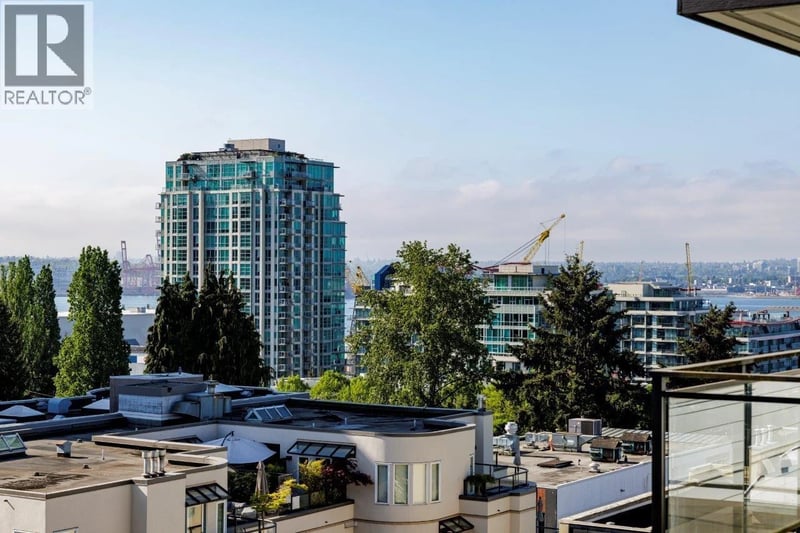 #514 111 3RD Street, North Vancouver, British Columbia, V7L0C6, North Vancouver, British Columbia — photo 1 of 5