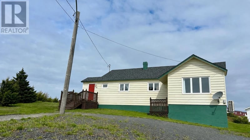 43 Durrell Street, Twillingate, Newfoundland & Labrador, A0G1Y0, Twillingate, Newfoundland & Labrador — photo 1 of 5