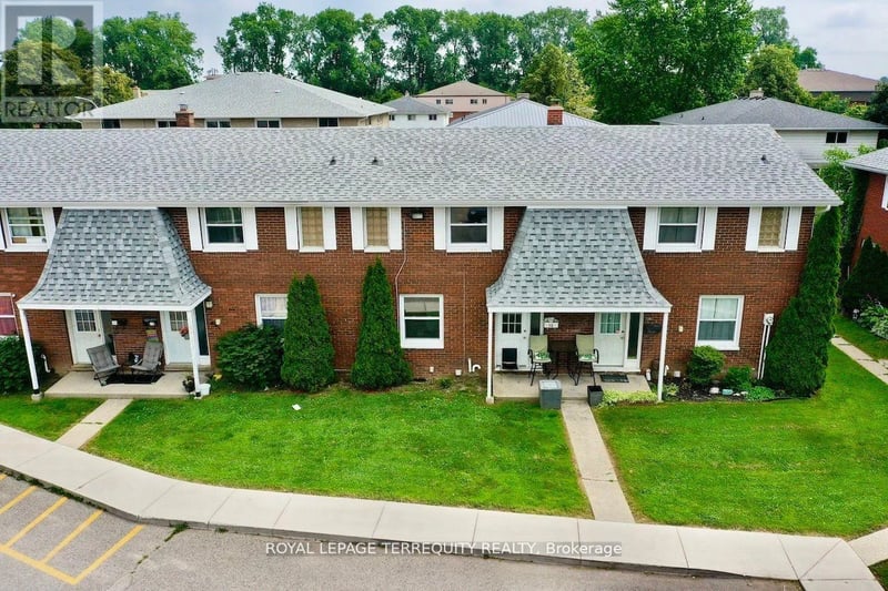 14 Orchard Place, Chatham-Kent, Ontario, N7M1A6, Chatham-Kent, Ontario — photo 1 of 5
