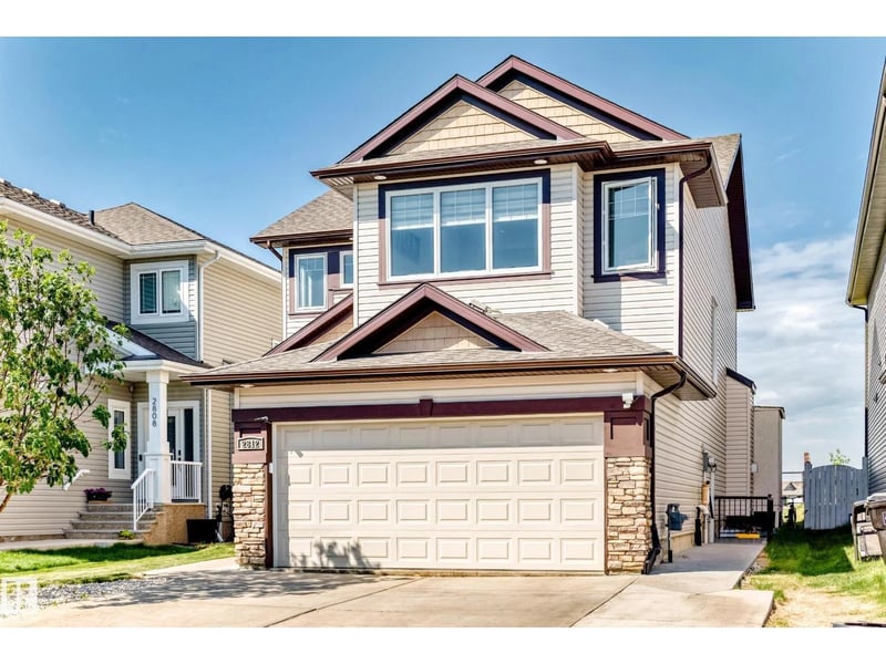 2812 12 ST NW, Edmonton, Alberta, T6T0V8, Edmonton, Alberta — photo 1 of 5