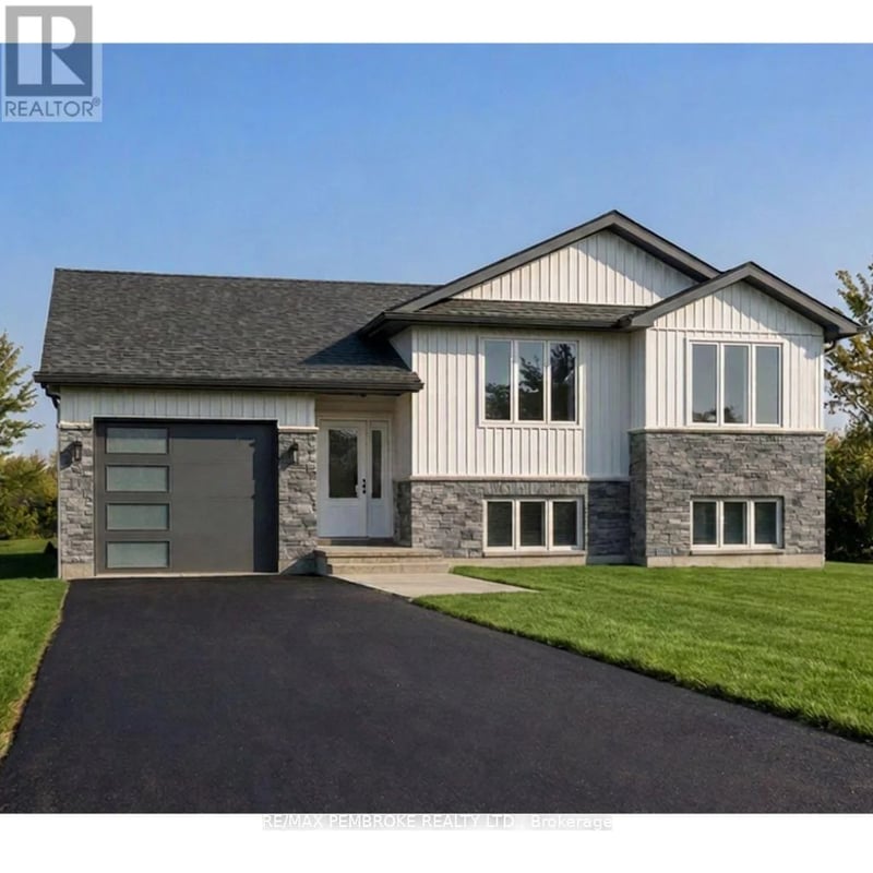 22 Eddy Crescent, Pembroke, Ontario, K8A0M1, Pembroke, Ontario — photo 1 of 5