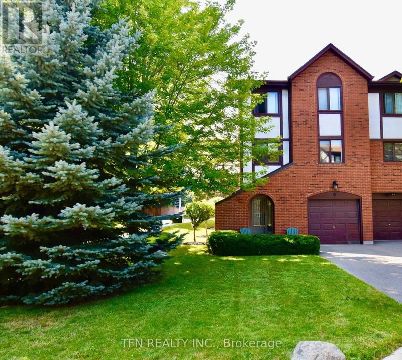 #9 4165 Fieldgate Drive, Mississauga (Rathwood), Ontario, L4W2M9, Mississauga (Rathwood), Ontario — photo 1 of 5