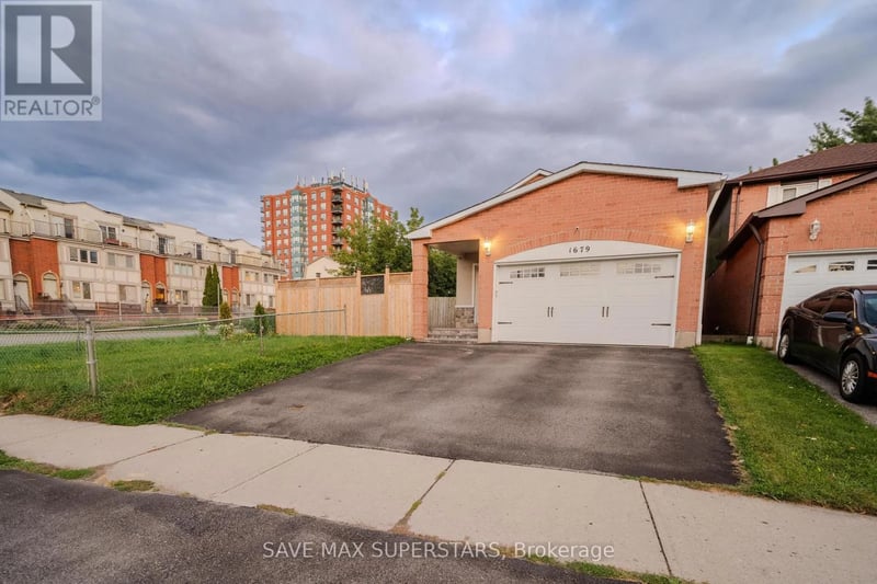 1679 Portland Court, Pickering (Village East), Ontario, L1V5L5, Pickering (Village East), Ontario — photo 1 of 5