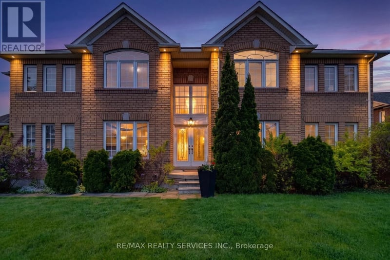 7419 Black Walnut Trail, Mississauga (Lisgar), Ontario, L5N8A4, Mississauga (Lisgar), Ontario — photo 1 of 5