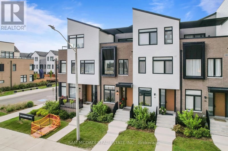 #35 50 Coveside Drive, Mississauga (Port Credit), Ontario, L5H0B2, Mississauga (Port Credit), Ontario — photo 1 of 5