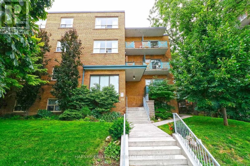 #107 1751 Victoria Park Avenue, Toronto (Wexford-Maryvale), Ontario, M1R1S1, Toronto (Wexford-Maryvale), Ontario — photo 1 of 5