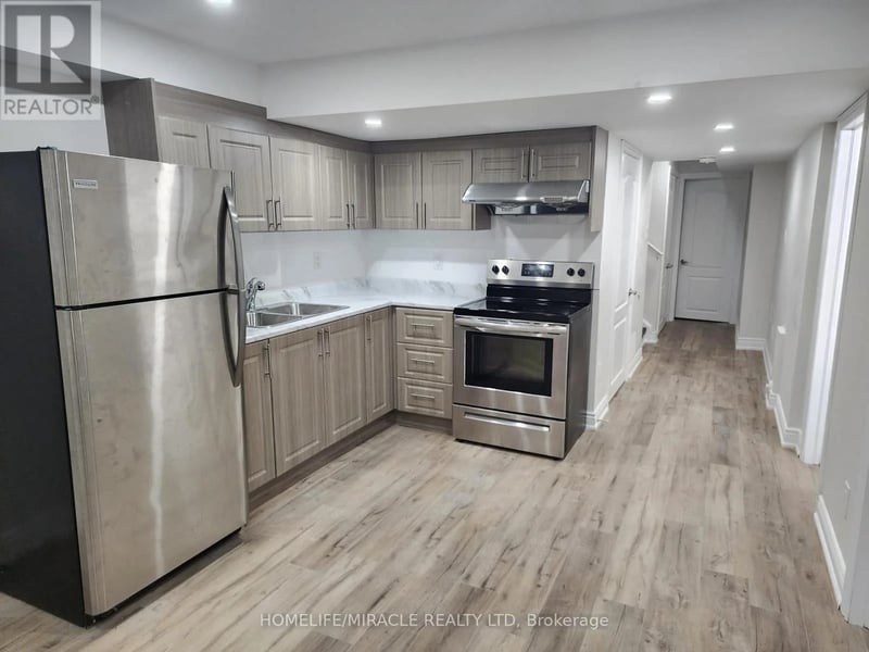 #34 1125 Leger Way, Milton (FO Ford), Ontario, L9E1N7, Milton (FO Ford), Ontario — photo 1 of 5