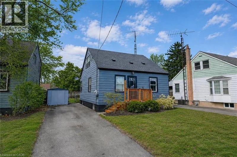 85 GRASS Avenue, St. Catharines, Ontario, L2R1T2, St. Catharines, Ontario — photo 1 of 5