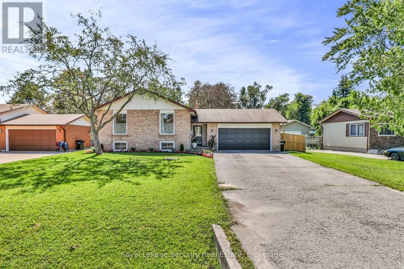 1045 Lebanon Drive, Innisfil (Alcona), Ontario, L9S2B7, Innisfil (Alcona), Ontario — photo 1 of 5